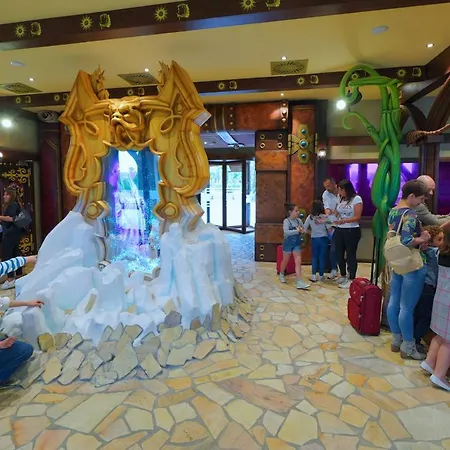 호텔 Gardaland Magic 4*