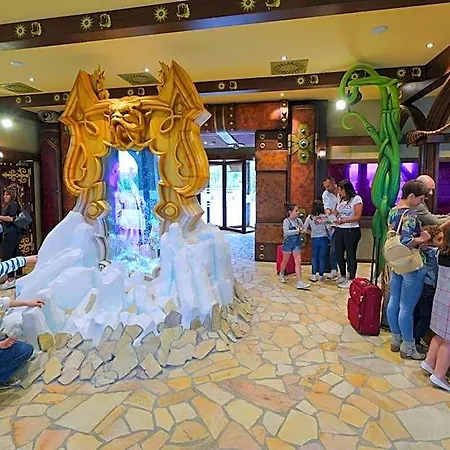 Gardaland Magic Hotell 4*