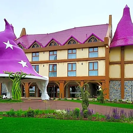 Gardaland Magic 호텔 4*