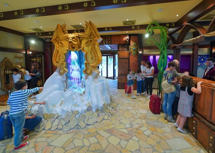 Hotel Gardaland Magic 4*