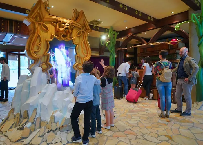 Gardaland Magic מלון 4*